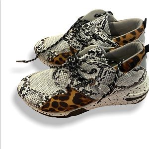 Size 9.5 shoes women’s